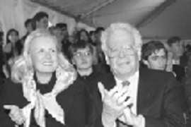 Donor Alex Dreyfoos Jr. and his wife Carolyn enjoy the Stata Center ground-breaking festivities.